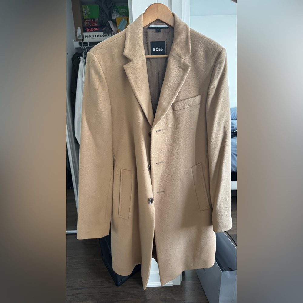 HUGO BOSS Tan Wool Coat